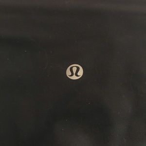 Reason: gift, too big. (if ur a size 4/6, lmk!:))